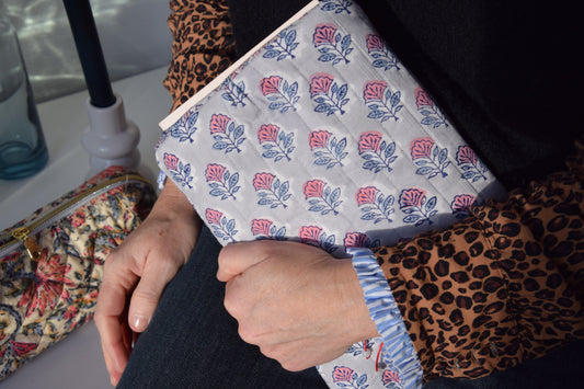 Housse à livre en tissu matelassé gris et violet - Maisonlili