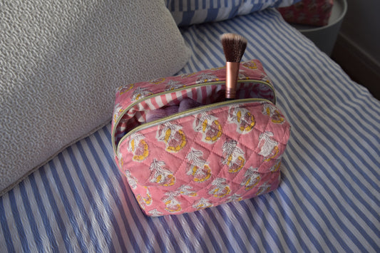 Trousse de toilette en tissu matelassé fleuri rose - Maisonlili