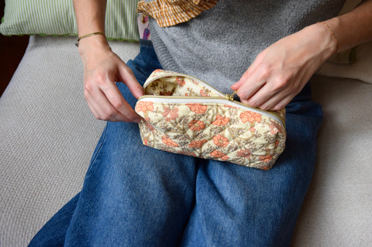 Trousse scolaire en tissu matelassé et fleuri modèle Marie - Maisonlili