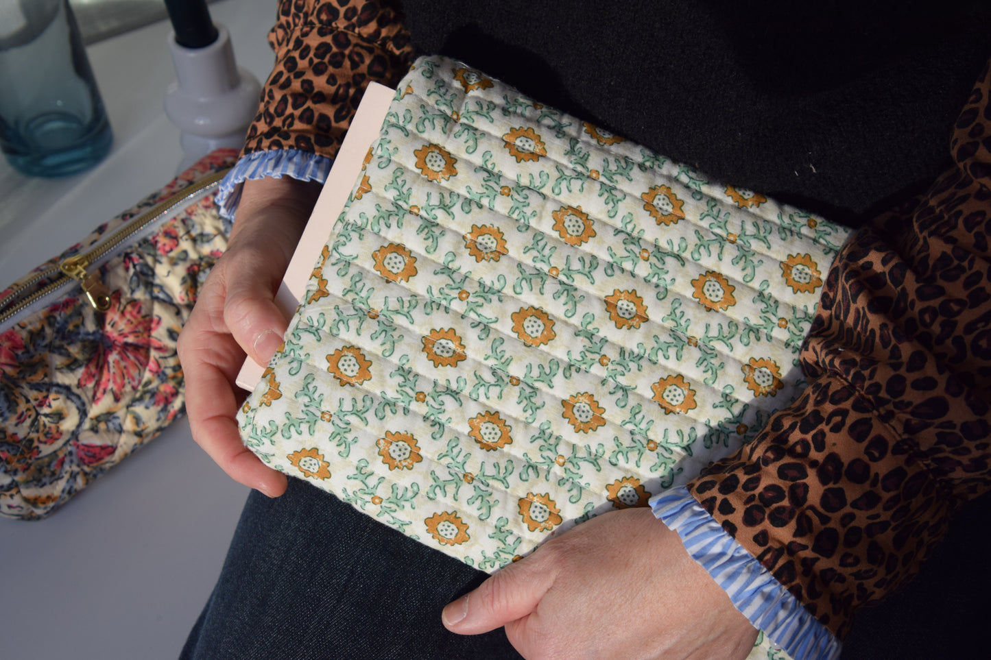 Housse à livre en tissu matelassé vert et jaune - Maisonlili