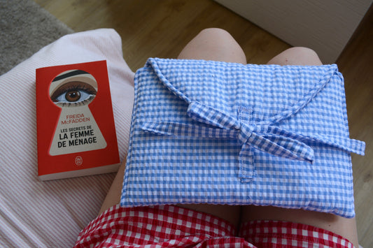 Housse à livre ou liseuse, à noeud en vichy bleu - Maisonlili