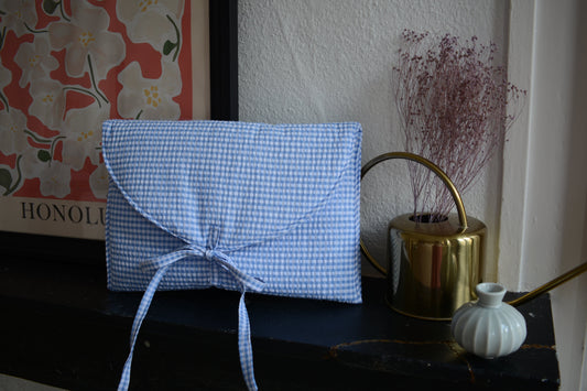 Housse pour ordinateur 13 pouces en vichy bleu - Maisonlili